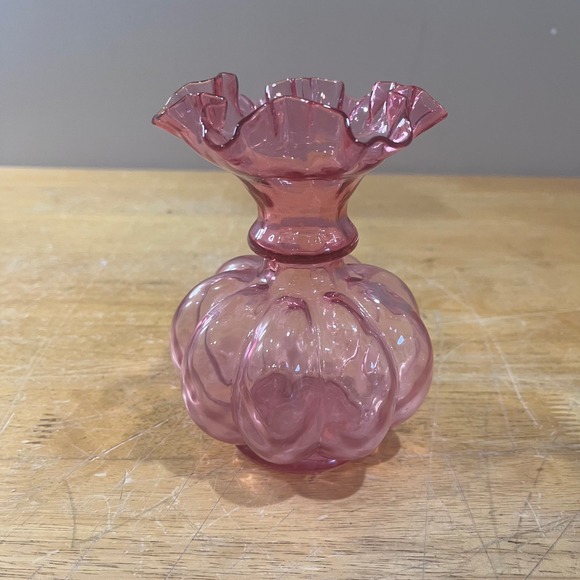 Fenton Other - Vtg Fenton Pink Glass Melon Bud‎ Vase Ruffled Rim Art Glass Mid Century 5.5"